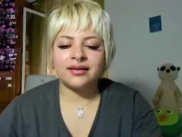 Chaturbate Live Sex Cam of samymoon3
