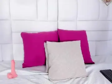 Chaturbate Free Porn Cam of dayis_cor