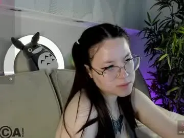 Chaturbate Best live sex cam show of kira_be11