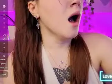 Chaturbate Live Porn of kira_be11