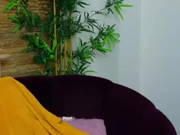 Chaturbate Free Porn Cam of miaaangell