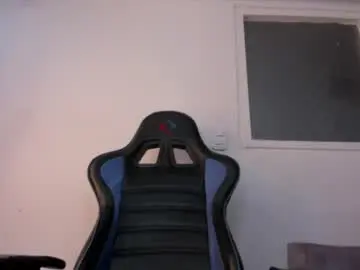 Chaturbate Live Sex Cam of noah_bunny
