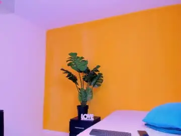 Chaturbate Free Live Porn of saracorraless