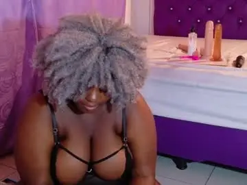 Chaturbate Free Porn Cam of ebony_neighbormoans