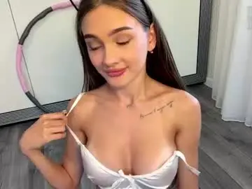 Chaturbate Sex Cam of littlemia19