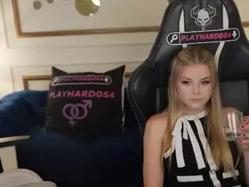 Chaturbate Best live sex cam show of sweetdesiree_