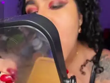 Chaturbate Live Sex of amber_smith20