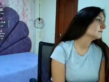 Chaturbate Live Sex Cam of _alaia_collway_