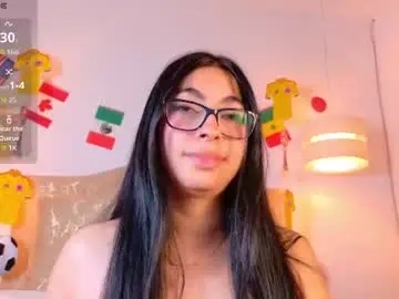 Chaturbate Best live sex cam show of laurenn_smitth