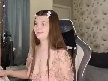 Chaturbate Live Sex Cam of _cute_ice