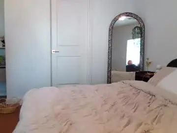 Chaturbate Sex Cam of bambi_rae02