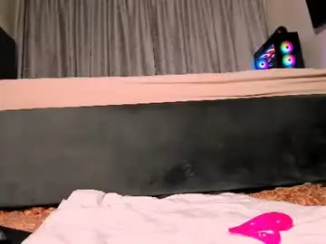 Chaturbate Watch Live Sex Cams of wowsquirt