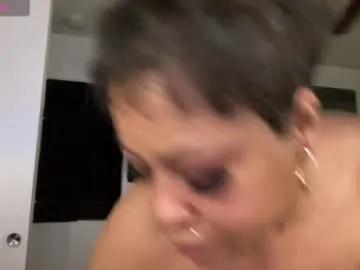 Chaturbate Live Porn of cocanutt_