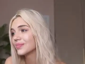 Chaturbate Nude Webcam of milabunny_
