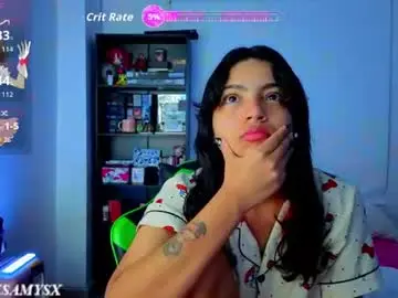 Chaturbate Nude Webcam of helia_n_amy