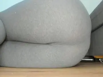 Chaturbate Adult Webcams of wet_pants2022