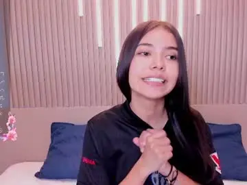 Chaturbate Watch Live Sex Cams of emma_doll7