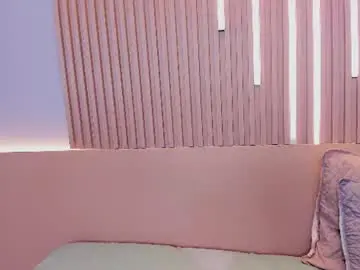 Chaturbate Live Sex Cam of emma_doll7