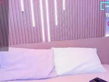 Chaturbate Sex Cam of emma_doll7