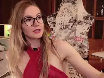 Chaturbate Sex Cam of hello_lisha