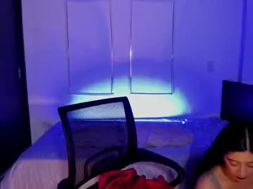 Chaturbate Sex Cam of aandreamartinez1