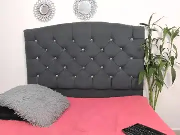 Chaturbate Free Porn Cam of kloee_00