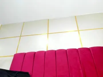 Chaturbate Nude Webcam of violetta_evans1