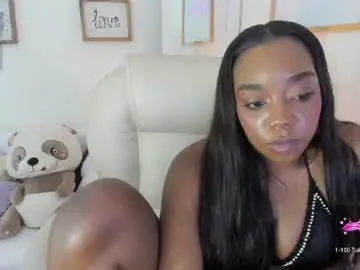 Chaturbate Live Sex Cam of zobe_love