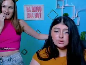 Chaturbate Live Sex Cam of amanda_striking
