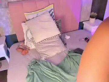 Chaturbate Best live sex cam show of honeyy_01