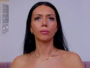 Chaturbate Live Sex Cam of nadeen_