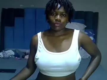 Chaturbate Nude Webcam of melanin_moon