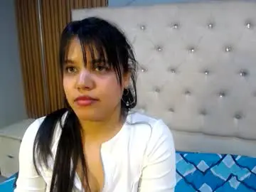 Chaturbate Live Sex Cam of soficutesmilefon