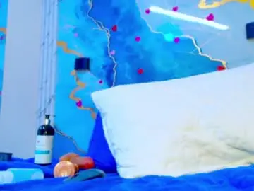 Chaturbate Watch Live Sex Cams of crystal_love08