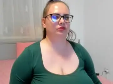 Chaturbate Live Sex Cam of amiravyxen