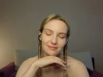 Chaturbate Watch Live Sex Cams of tashinapetitto