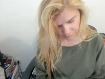 Chaturbate Watch Live Sex Cams of artsyandcraftsy_