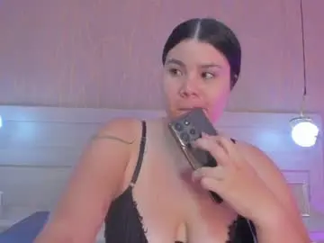Chaturbate Live Sex Cam of bumyrose