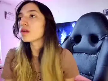 Chaturbate Live Sex of barbie20_