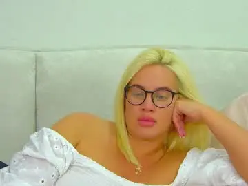Chaturbate Free Porn Cam of marianeumann