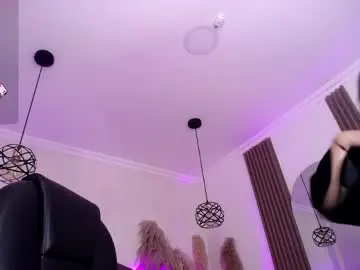Chaturbate Adult Webcams of amara_davis1