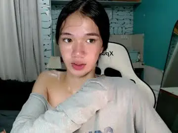 Chaturbate Live Sex Cam of innocent_reign69