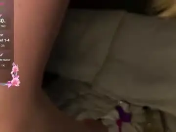 Chaturbate Private Sex Chat of fluffy_cloude
