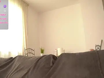 Chaturbate Adult Video Chat of emmaxblanco