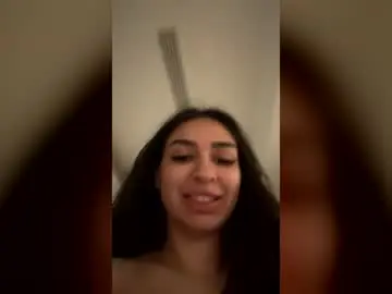 Chaturbate Best live sex cam show of emmaxblanco