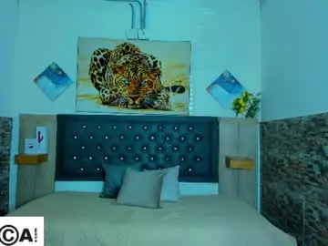 Chaturbate Sex Cam of princess_martinez