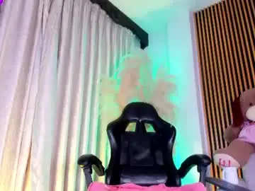 Chaturbate Live Sex Cam of alejagarcia_