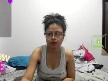Chaturbate Watch Live Sex Cams of bonnie_lam_
