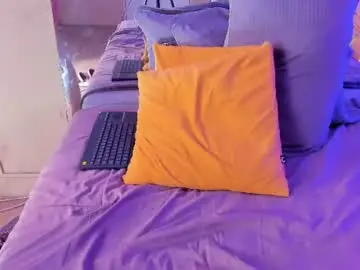 Chaturbate Free Live Porn of rosalinda_77