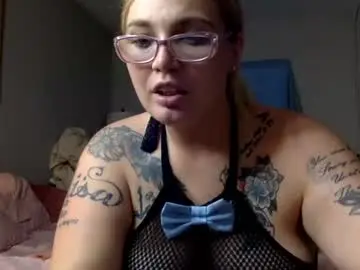Chaturbate Live Sex Cam of mariedoyle